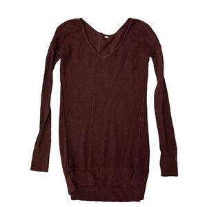 Lululemon Athletica V Neck Sweater Waffle Knit Long Sleeve wine red XS or 0-2